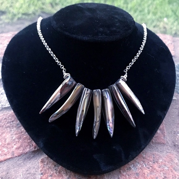 Genuine abalone tribal horn choker necklace - Picture 4 of 8